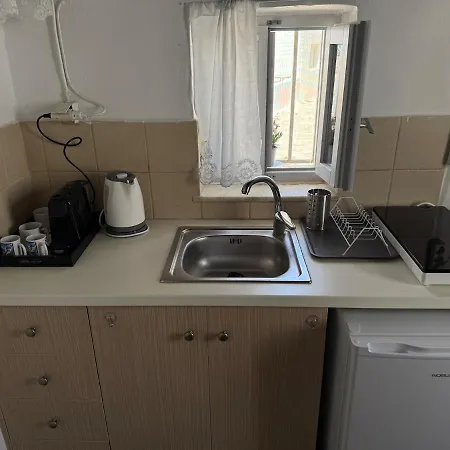 Casa de Férias Renovated 100yo Cycladic In Center Of Naousa
