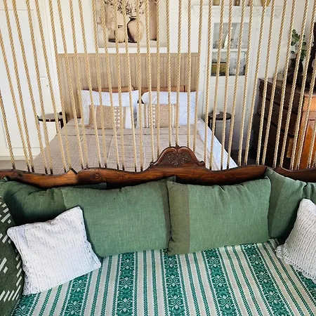 Renovated 100yo Cycladic In Center Of Casa de Férias Naousa